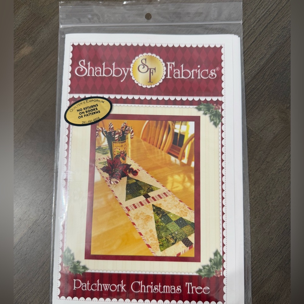 Shabby Fabrics Patchwork Christmas Tree Pattern